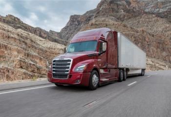 Truck-Lite Achieves Standard Position with Daimler Trucks North America